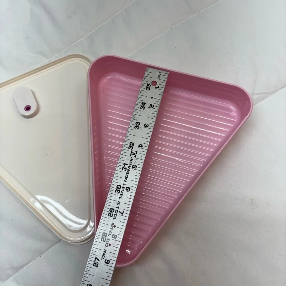 Tupperware sleek triangular